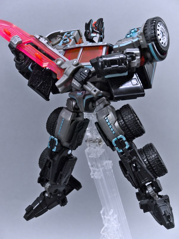  LG EX Black Convoy Out Of Box Images Of Tokyo Toy Show Exclusive Figure  (38 of 45)